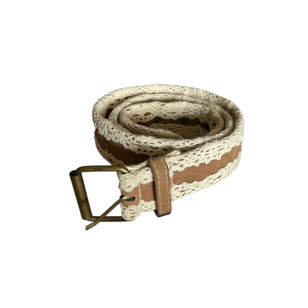 Brown with lace Belt 🤎
